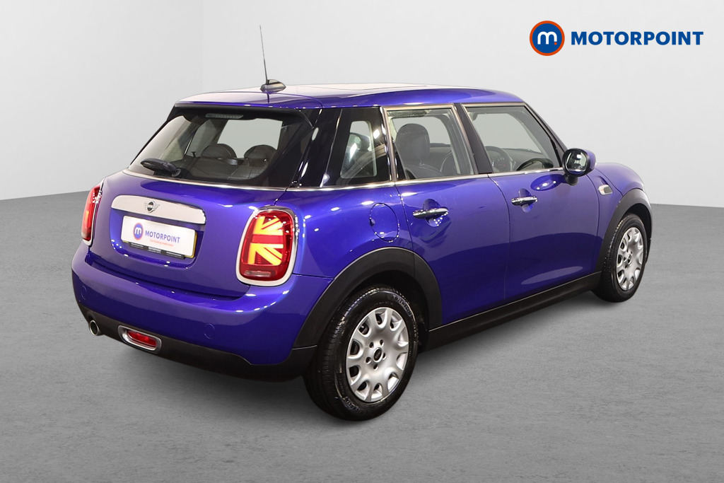 Mini Hatchback One Classic Manual Petrol Hatchback - Stock Number (1489921) - Drivers side rear corner