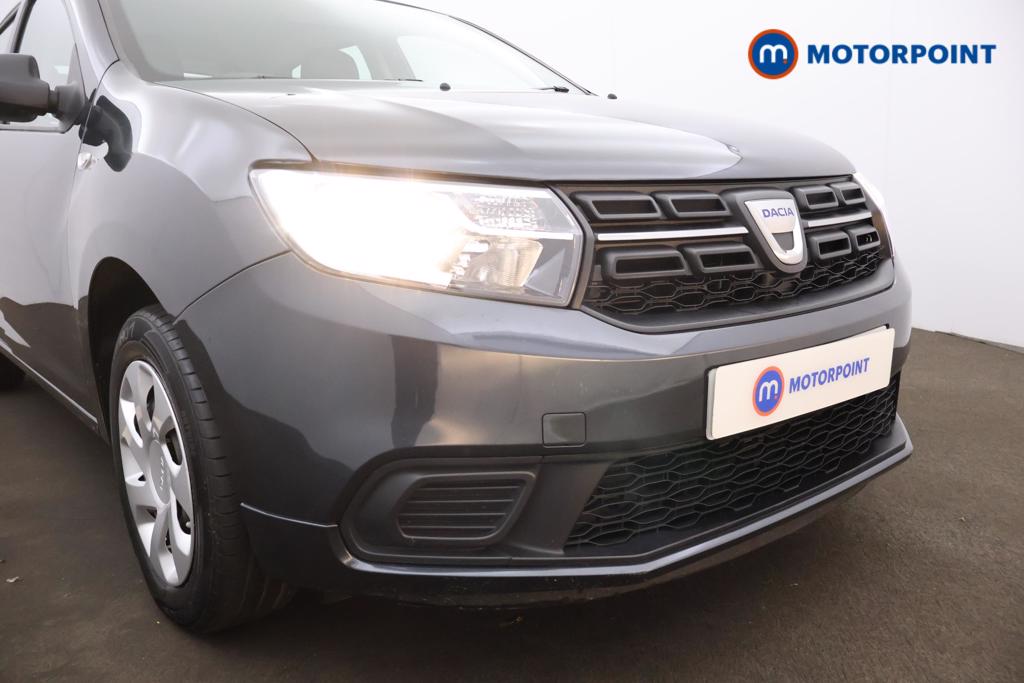 Dacia Sandero Essential Manual Petrol Hatchback - Stock Number (1492425) - 17th supplementary image