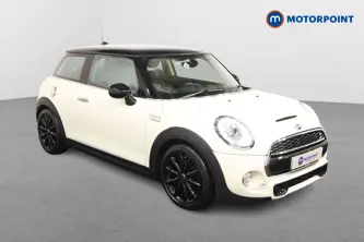 Mini Hatchback Cooper S Manual Petrol Hatchback - Stock Number (1492505) - Drivers side front corner