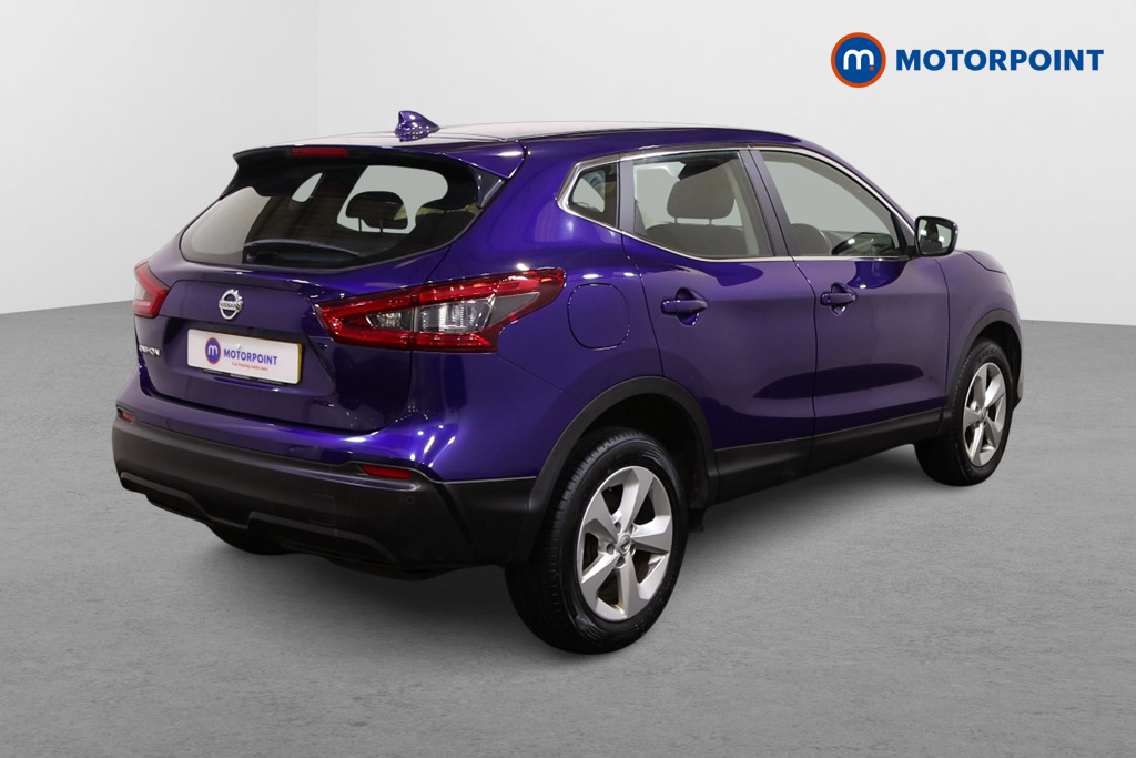 Nissan Qashqai Acenta Premium Manual Diesel SUV - Stock Number (1496139) - Drivers side rear corner