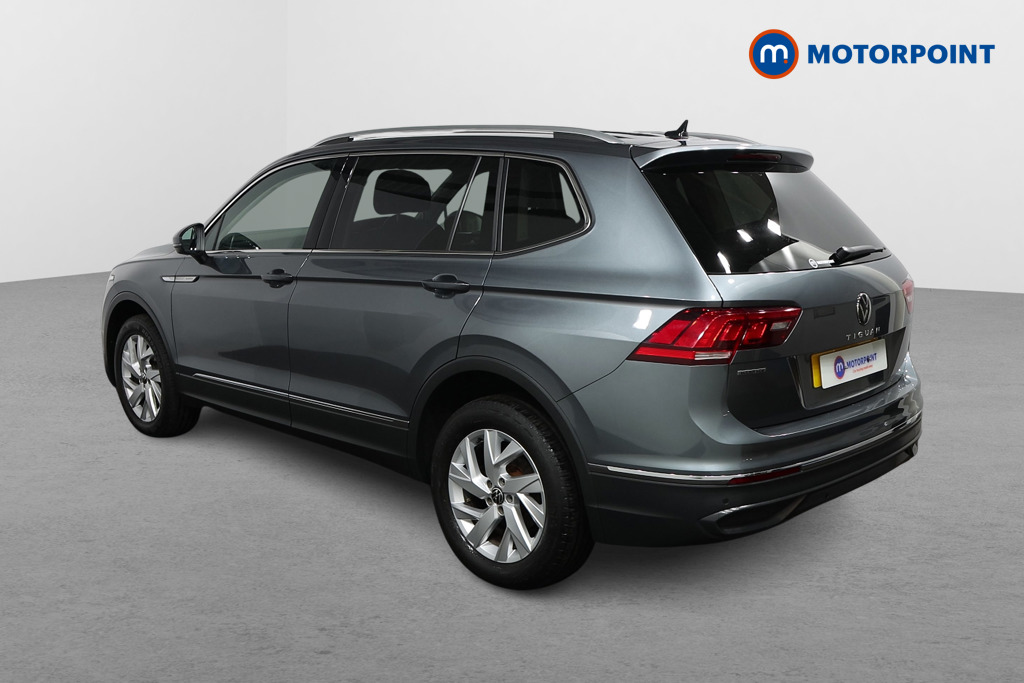 Volkswagen Tiguan Allspace Life Automatic Diesel SUV - Stock Number (1486048) - Passenger side rear corner