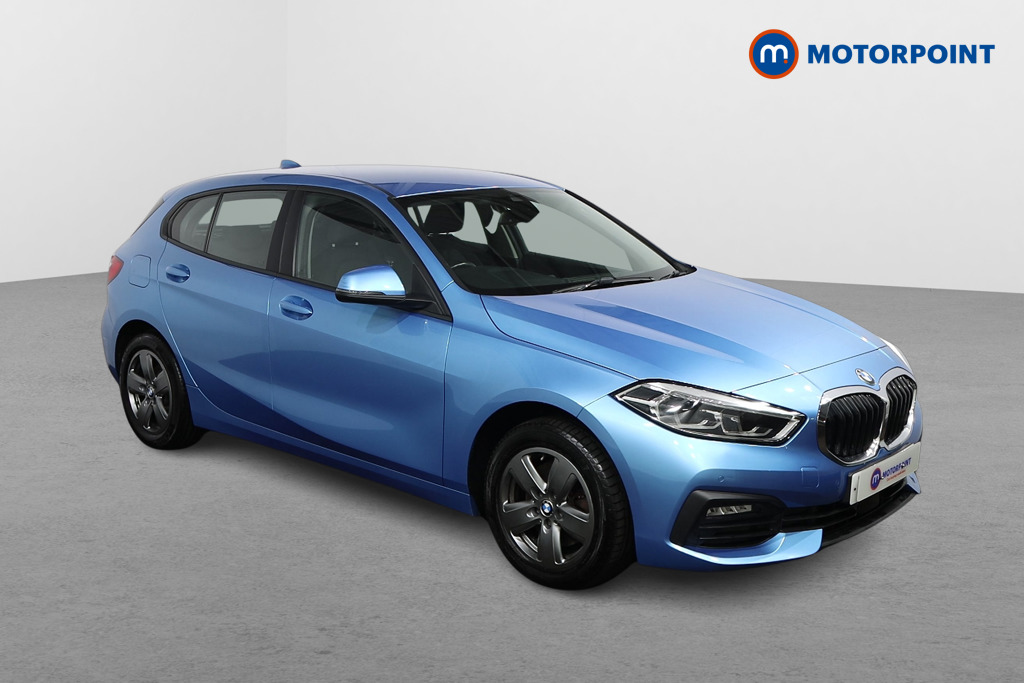 BMW 1 Series SE Automatic Petrol Hatchback - Stock Number (1494731) - Drivers side front corner