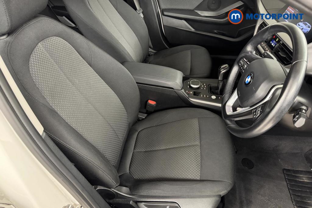 BMW 1 Series SE Manual Petrol Hatchback - Stock Number (1495229) - 5th supplementary image