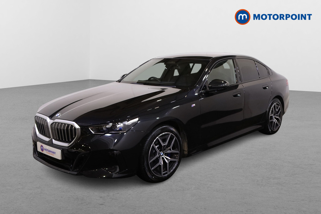 BMW 5 Series M Sport Automatic Petrol Saloon - Stock Number (1499239) - Passenger side front corner