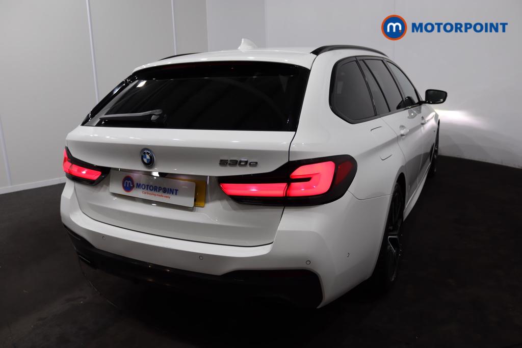 BMW 5 Series M Sport Automatic Petrol Plug-In Hybrid Estate - Stock Number (1499853) - 32nd supplementary image