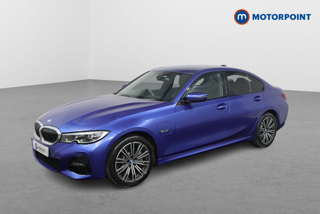 BMW 3 Series M Sport Automatic Petrol Plug-In Hybrid Saloon - Stock Number (1494980) - Passenger side front corner