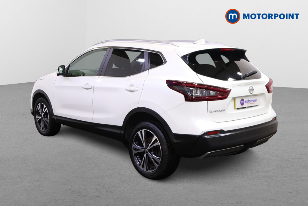 Nissan Qashqai N-Connecta Manual Petrol SUV - Stock Number (1488601) - Passenger side rear corner