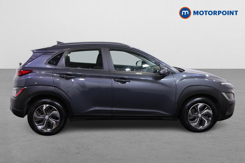 Hyundai Kona Se Connect Automatic Petrol-Electric Hybrid SUV - Stock Number (1494825) - Drivers side