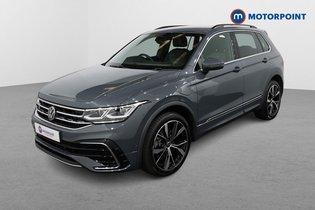 Volkswagen Tiguan R-Line Automatic Petrol Plug-In Hybrid SUV - Stock Number (1496391) - Passenger side front corner