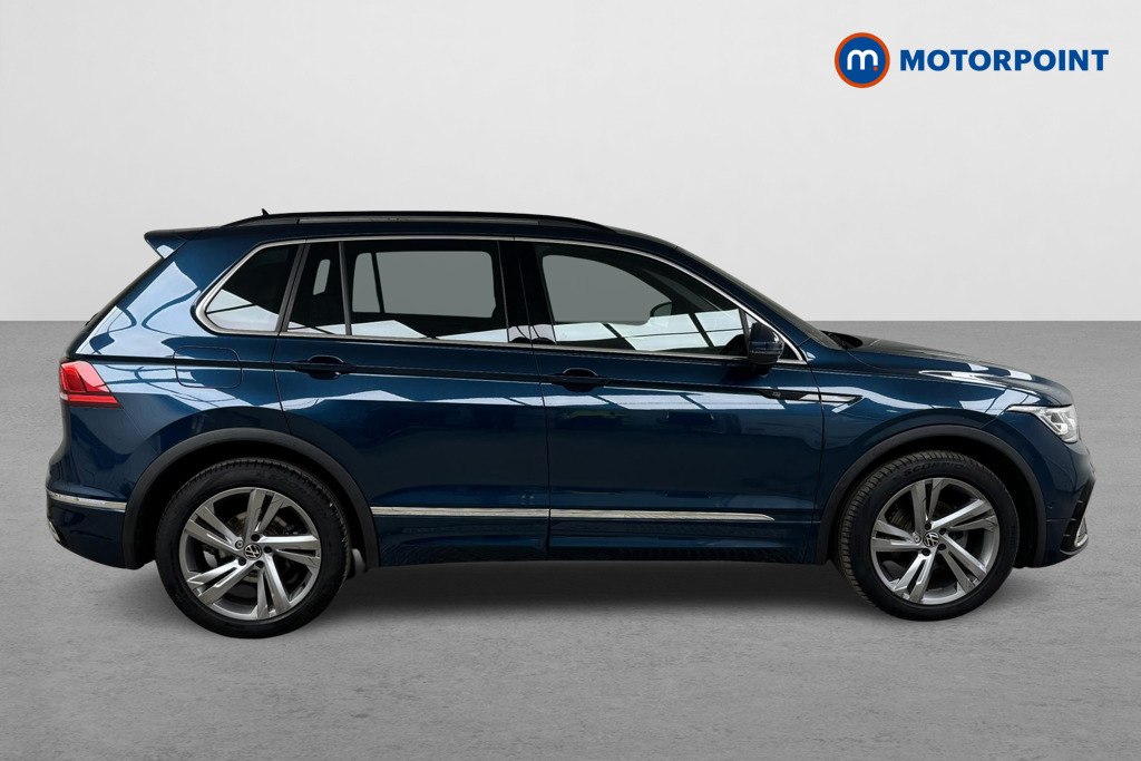 Volkswagen Tiguan R-Line Edition Automatic Diesel SUV - Stock Number (1497009) - Drivers side