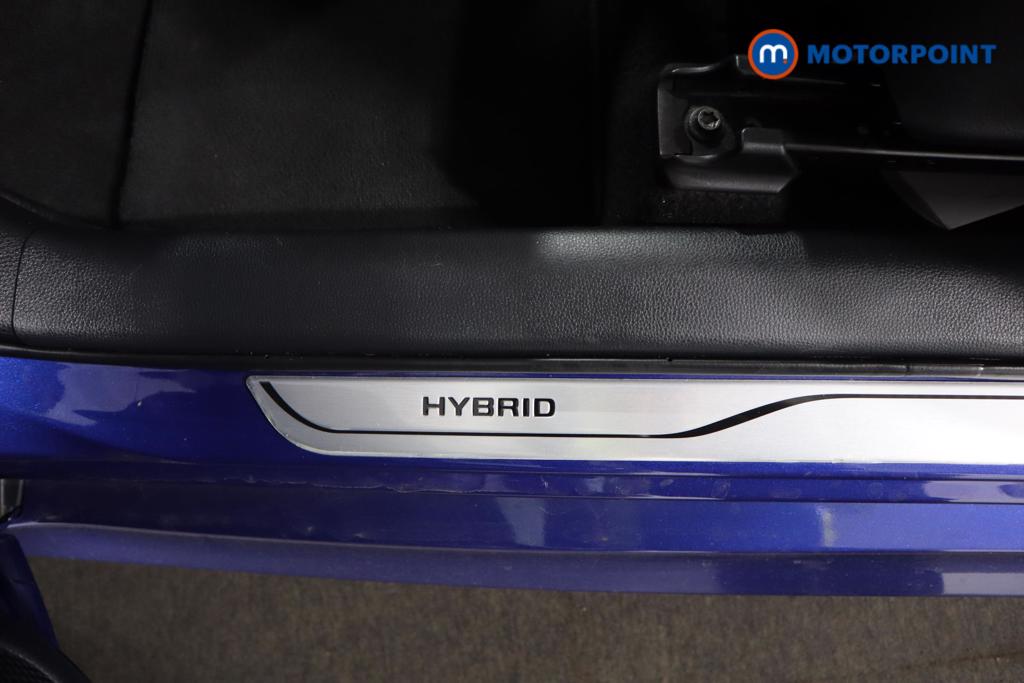 Toyota Yaris Design Automatic Petrol-Electric Hybrid Hatchback - Stock Number (1499216) - 14th supplementary image