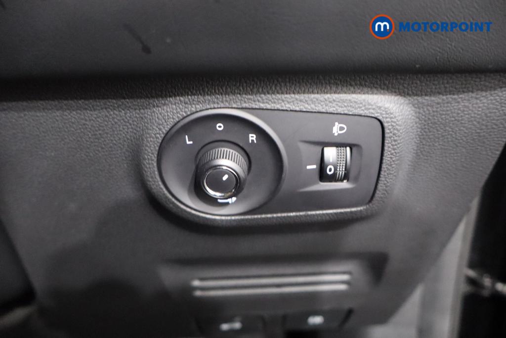 Mg Motor Uk ZS Exclusive Manual Petrol SUV - Stock Number (1487965) - 15th supplementary image