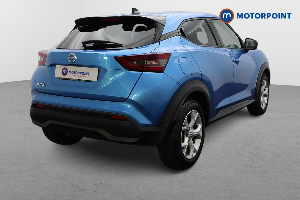 Nissan Juke N-Connecta Manual Petrol SUV - Stock Number (1497222) - Drivers side rear corner