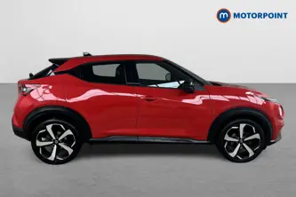 Nissan Juke Tekna Manual Petrol SUV - Stock Number (1497369) - Drivers side