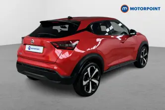 Nissan Juke Tekna Manual Petrol SUV - Stock Number (1497369) - Drivers side rear corner