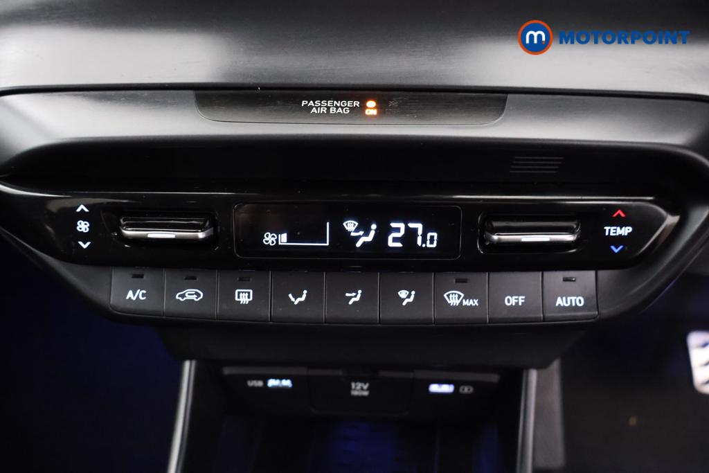 Hyundai Bayon Premium Automatic Petrol-Electric Hybrid SUV - Stock Number (1498545) - 6th supplementary image