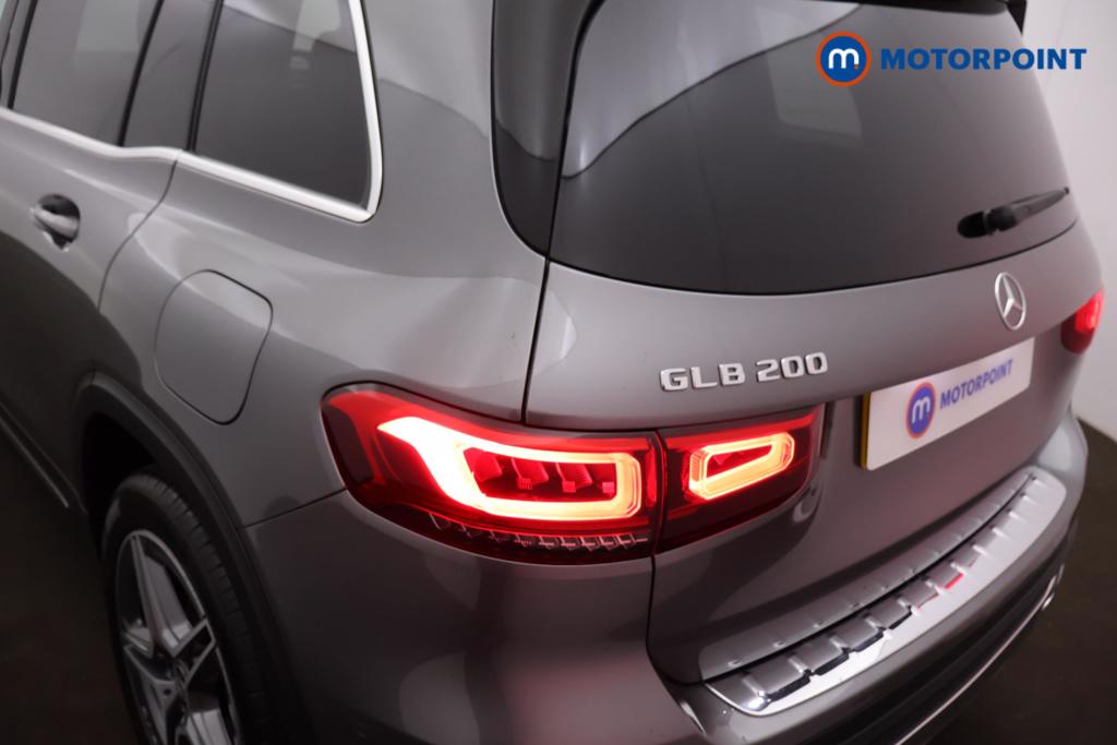 Mercedes-Benz GLB Amg Line Automatic Petrol SUV - Stock Number (1498858) - 18th supplementary image