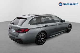 BMW 5 Series M Sport Automatic Petrol Plug-In Hybrid Estate - Stock Number (1499749) - Drivers side rear corner