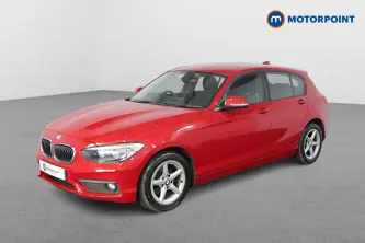 BMW 1 Series SE Manual Petrol Hatchback - Stock Number (1487781) - Passenger side front corner