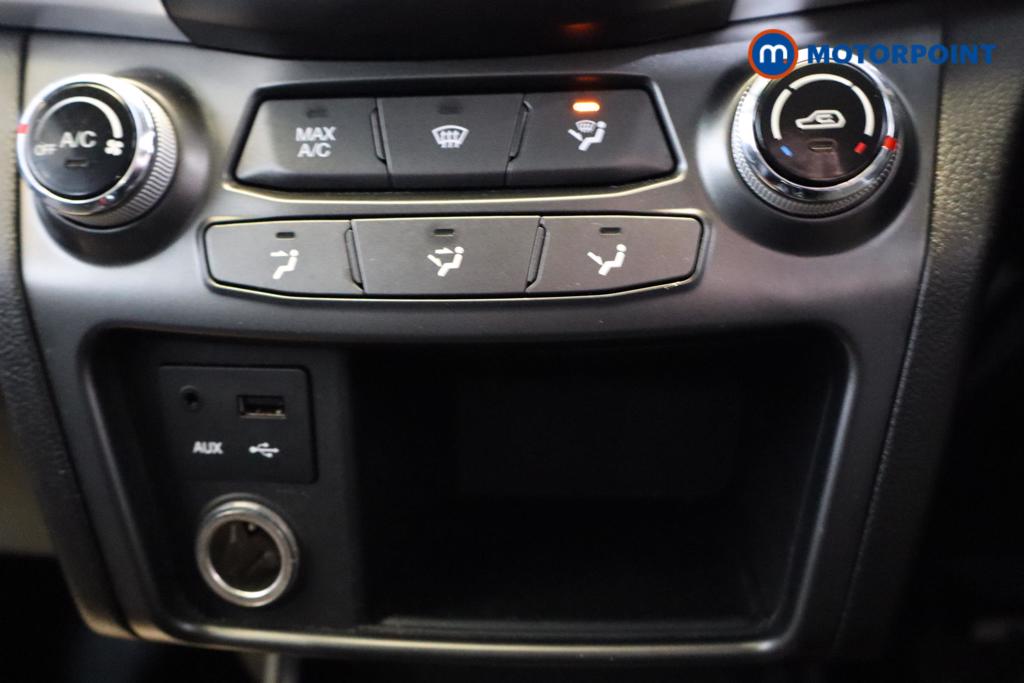 Ssangyong Korando SE Manual Petrol SUV - Stock Number (1488436) - 3rd supplementary image