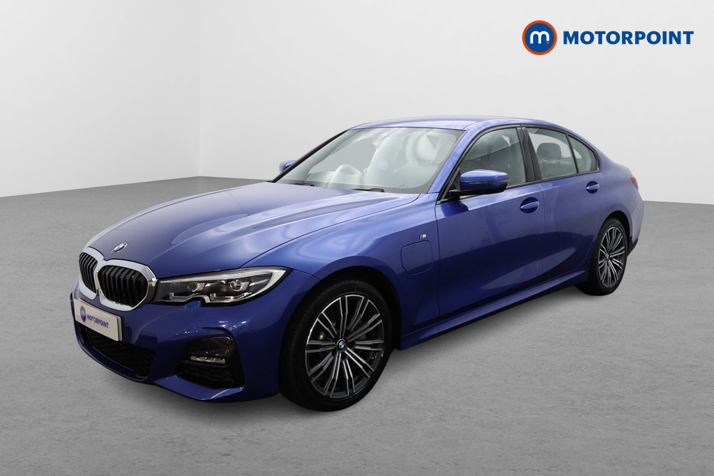 BMW 3 Series M Sport Automatic Petrol Plug-In Hybrid Saloon - Stock Number (1494528) - Passenger side front corner