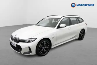 BMW 3 Series M Sport Automatic Petrol Plug-In Hybrid Estate - Stock Number (1494560) - Passenger side front corner