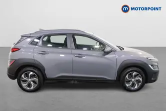 Hyundai Kona Se Connect Automatic Petrol-Electric Hybrid SUV - Stock Number (1496058) - Drivers side