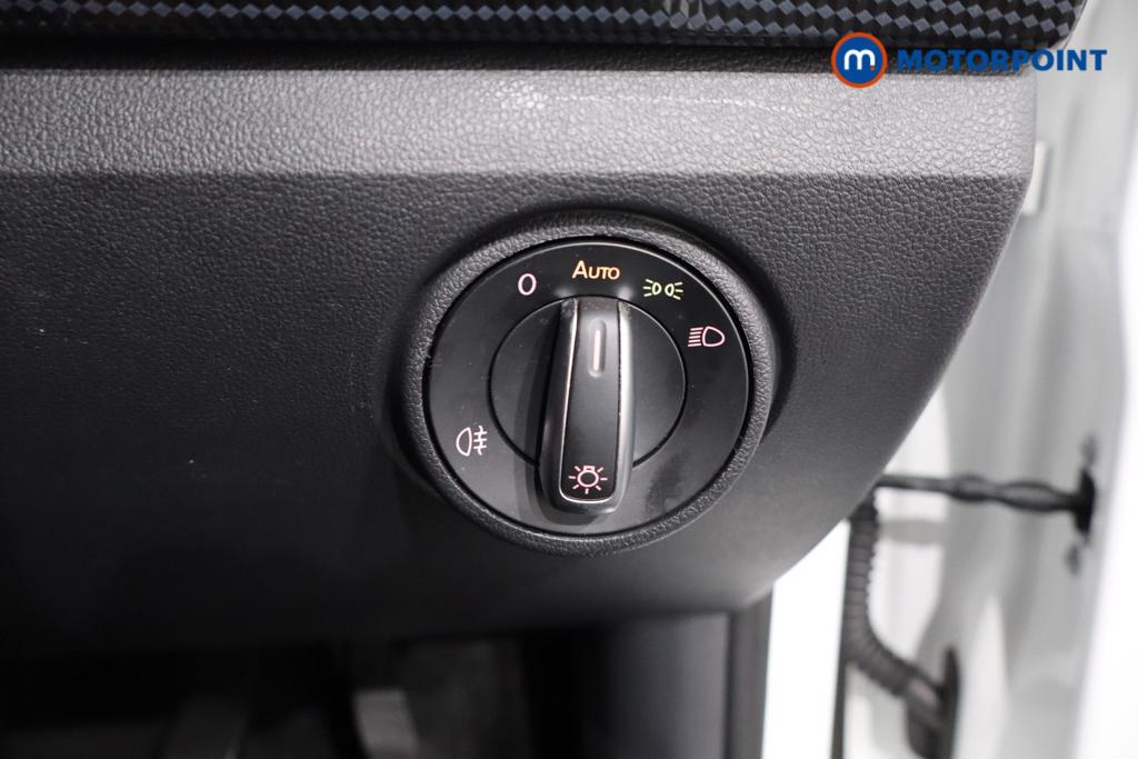 Volkswagen UP E-Up Automatic Electric Hatchback - Stock Number (1496384) - 9th supplementary image