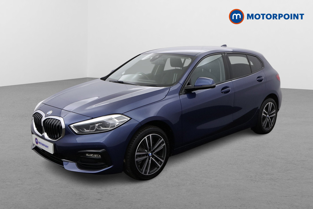 BMW 1 Series Sport Automatic Petrol Hatchback - Stock Number (1496431) - Passenger side front corner