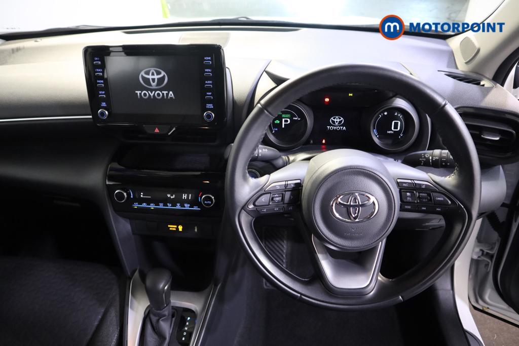 Toyota Yaris Cross Icon Automatic Petrol-Electric Hybrid Estate - Stock Number (1497420) - 1st supplementary image