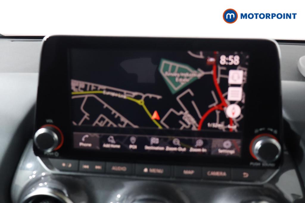 Nissan Juke N-Connecta Automatic Petrol SUV - Stock Number (1498119) - 2nd supplementary image