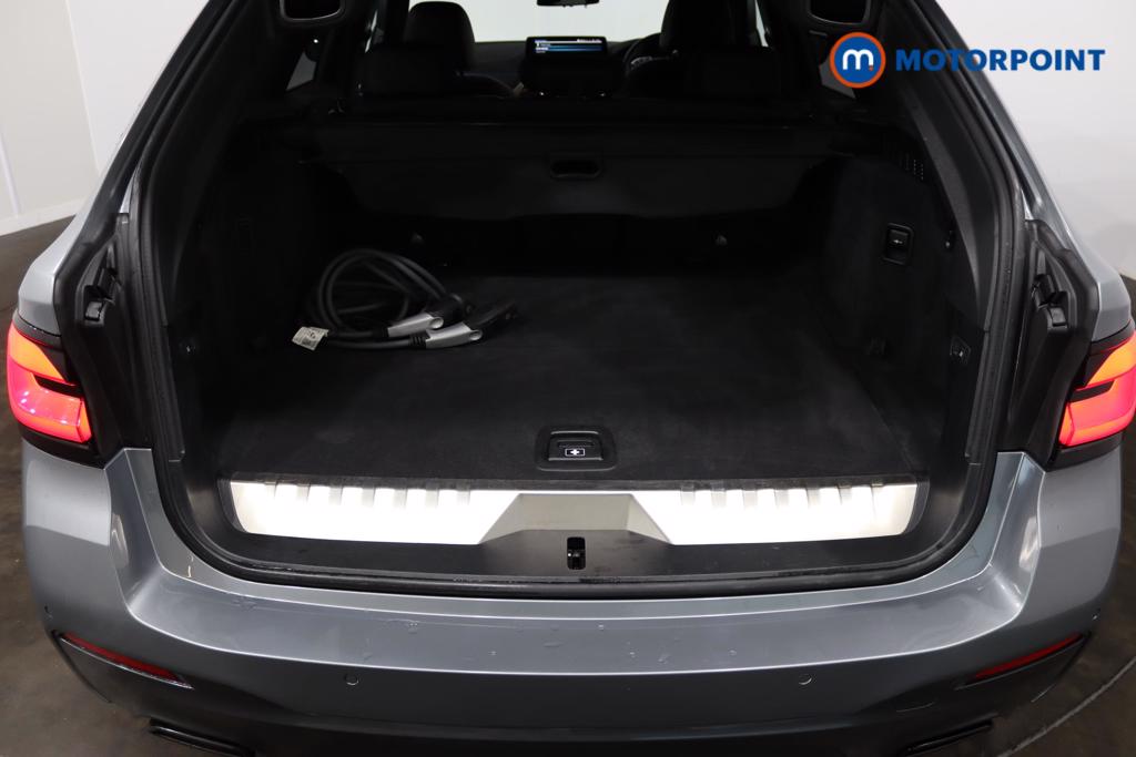 BMW 5 Series M Sport Automatic Petrol Plug-In Hybrid Estate - Stock Number (1498884) - 34th supplementary image