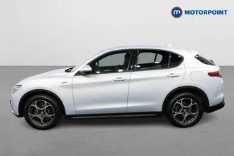 Alfa Romeo Stelvio Sprint Automatic Diesel SUV - Stock Number (1467713) - Passenger side