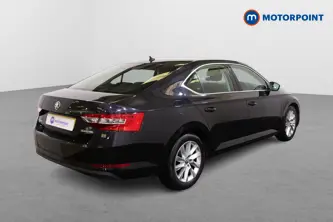 Skoda Superb SE Manual Diesel Hatchback - Stock Number (1491897) - Drivers side rear corner