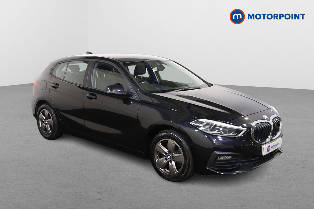 BMW 1 Series SE Automatic Petrol Hatchback - Stock Number (1496271) - Drivers side front corner