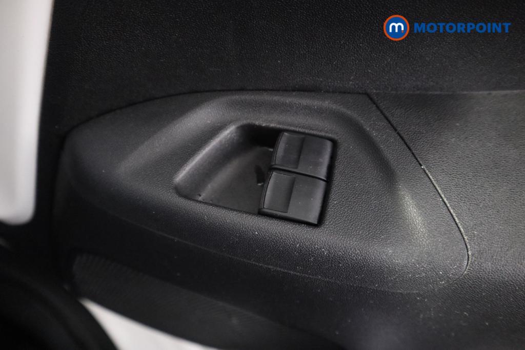 Toyota Aygo X-Play Manual Petrol Hatchback - Stock Number (1496729) - 9th supplementary image