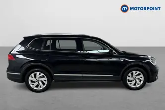 Volkswagen Tiguan Allspace Life Automatic Petrol SUV - Stock Number (1497344) - Drivers side