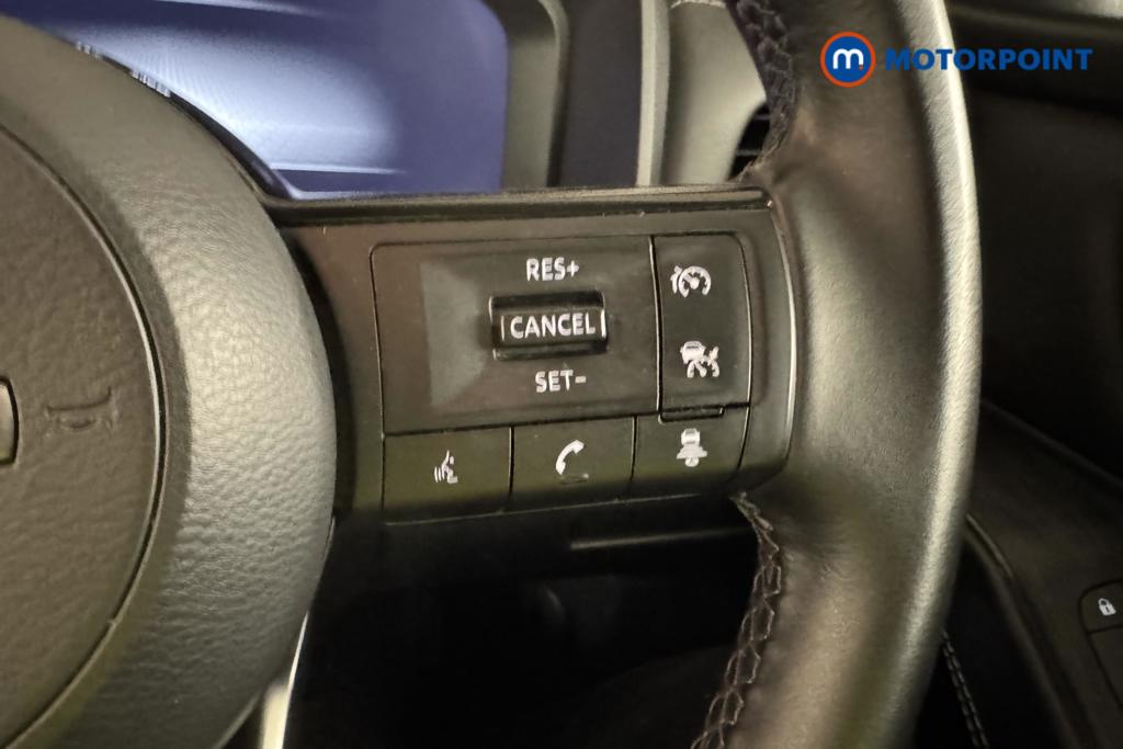 Nissan Qashqai N-Connecta Manual Petrol SUV - Stock Number (1497368) - 14th supplementary image