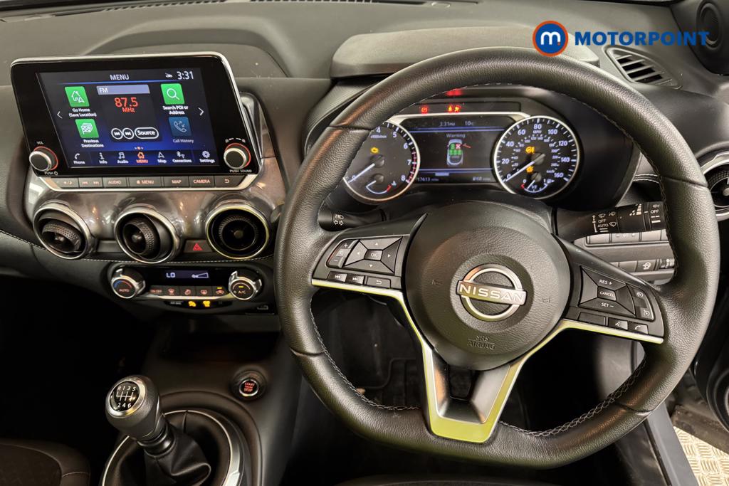 Nissan Juke N-Connecta Manual Petrol SUV - Stock Number (1498107) - 1st supplementary image