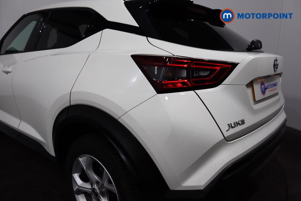 Nissan Juke N-Connecta Automatic Petrol SUV - Stock Number (1500327) - 26th supplementary image