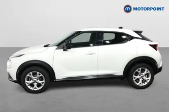 Nissan Juke N-Connecta Automatic Petrol SUV - Stock Number (1500327) - Passenger side