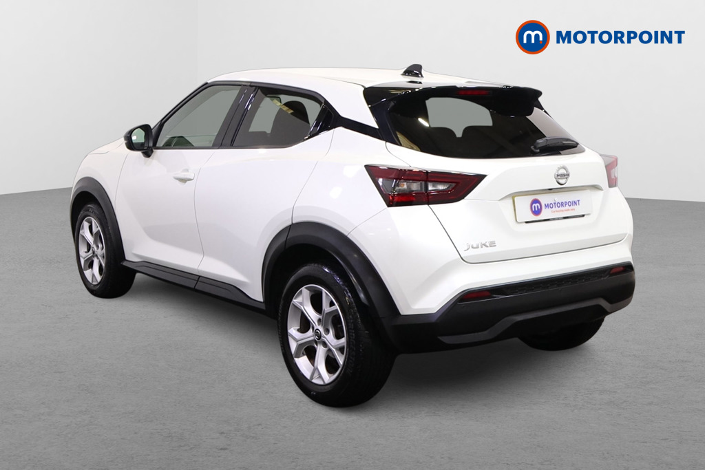 Nissan Juke N-Connecta Manual Petrol SUV - Stock Number (1493016) - Passenger side rear corner