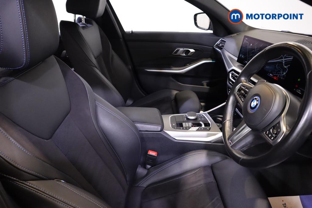 BMW 3 Series M Sport Automatic Petrol Plug-In Hybrid Estate - Stock Number (1494575) - 1st supplementary image