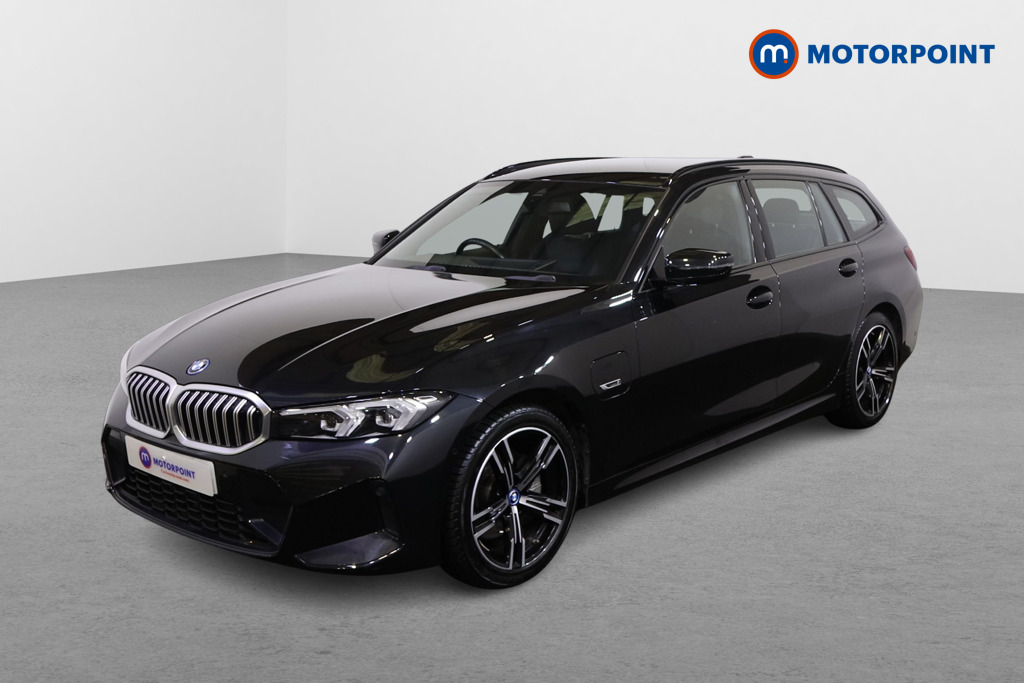 BMW 3 Series M Sport Automatic Petrol Plug-In Hybrid Estate - Stock Number (1494575) - Passenger side front corner