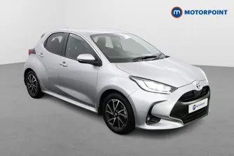 Toyota Yaris Design Automatic Petrol-Electric Hybrid Hatchback - Stock Number (1496443) - Drivers side front corner