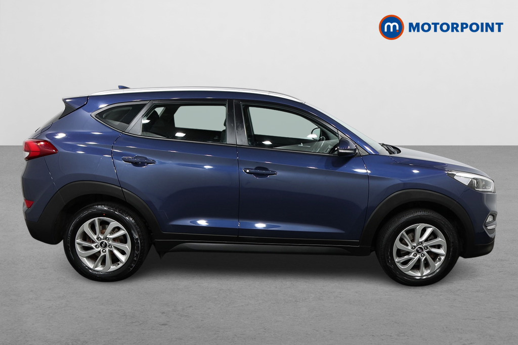 Hyundai Tucson SE Manual Petrol SUV - Stock Number (1496455) - Drivers side