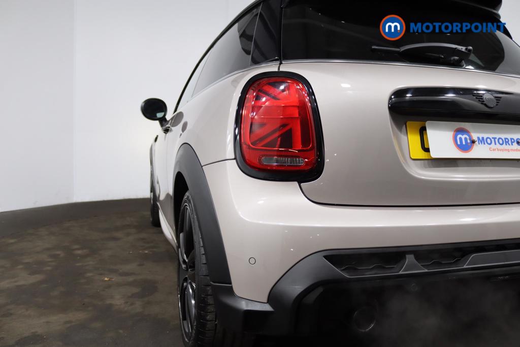 Mini Hatchback Cooper Sport Manual Petrol Hatchback - Stock Number (1499615) - 28th supplementary image