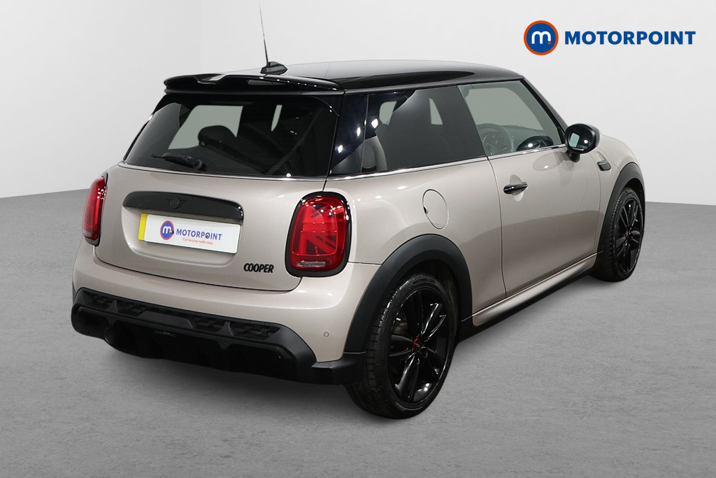 Mini Hatchback Cooper Sport Manual Petrol Hatchback - Stock Number (1499615) - Drivers side rear corner