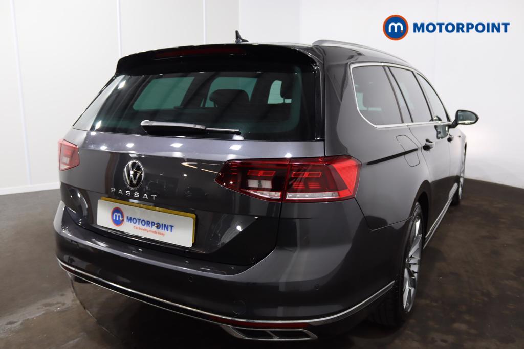 Volkswagen Passat R-Line Automatic Diesel Estate - Stock Number (1499715) - 30th supplementary image