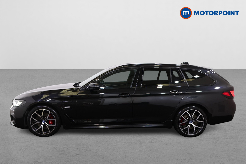 BMW 5 Series M Sport Automatic Petrol Plug-In Hybrid Estate - Stock Number (1497966) - Passenger side